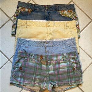 Lot of 4 (Roxy, Hurley, Tinseltown)